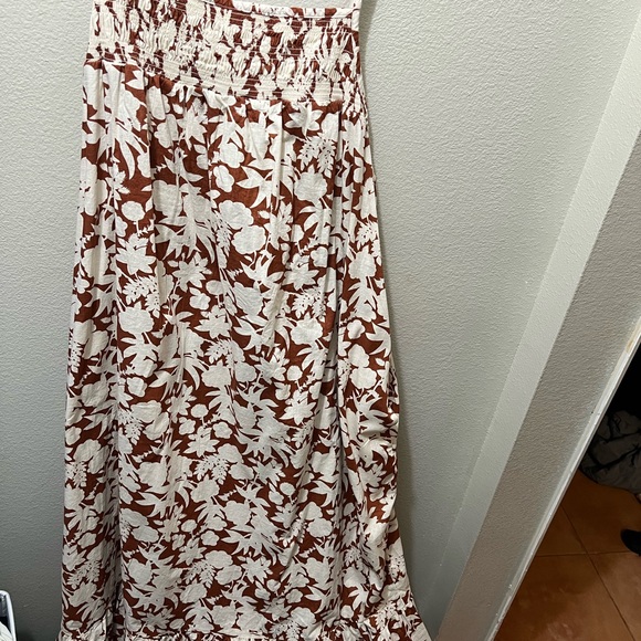 Nwt! Universal Thread 2x brown floral dress - Picture 5 of 7